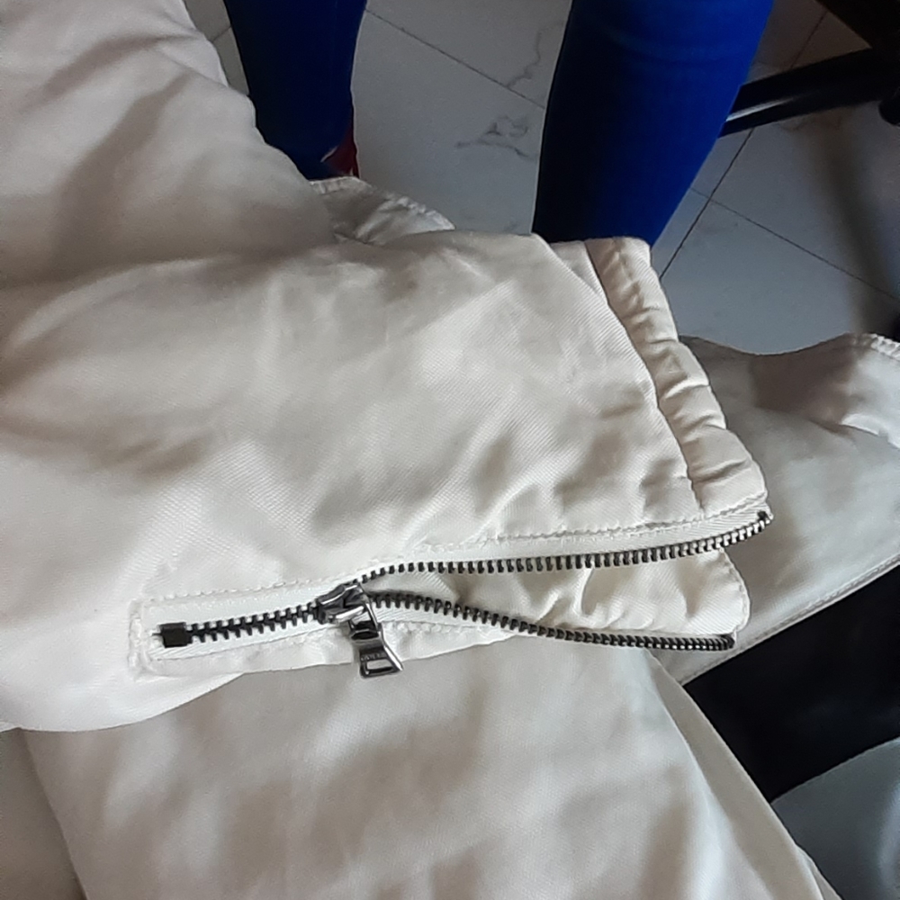 Guess Jacket - Picture 3 of 13